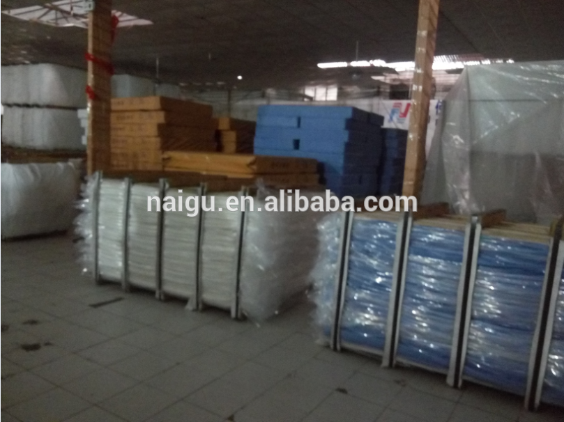 China NaiGu factory foam compression vacuum packaging machine