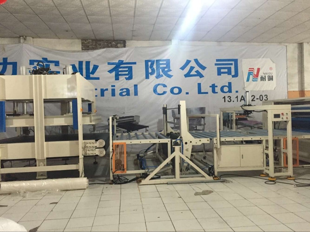 NG-19R Automatic mattress compress fold roll packing machine