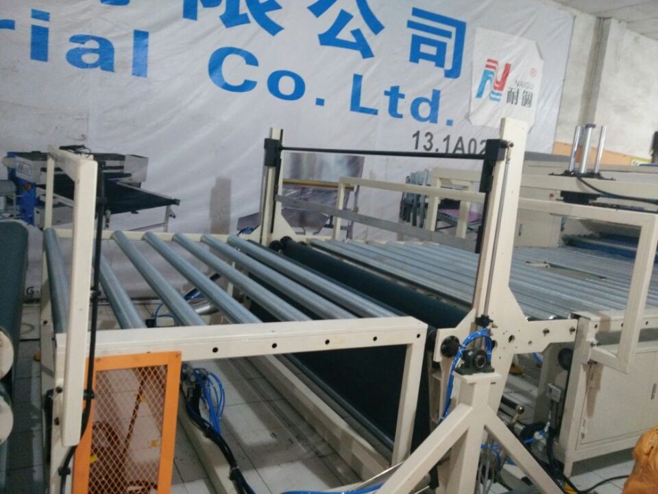 NG-19R Automatic mattress compress fold roll packing machine