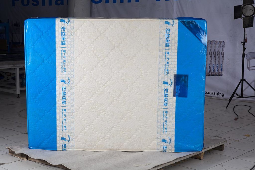 PE vacuum compressed mattress bag